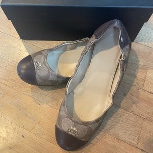 Coach signature jacquard women flats size 8
